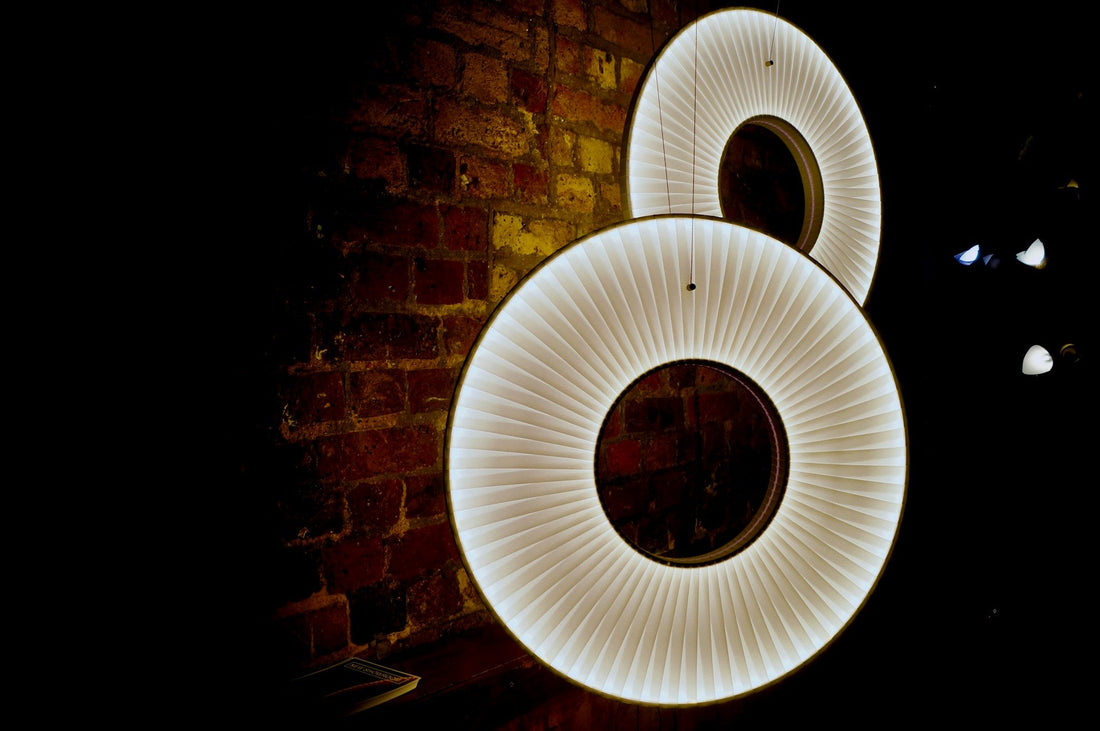 Mit Liebe gemacht: Handgefertigte Stehlampen für den perfekten Lichtgenuss - Leuchtnatur