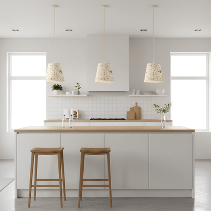 Leuchtnatur Natur Pendelleuchte Konus von LeuchtNatur | Handgemacht aus Almwiese light