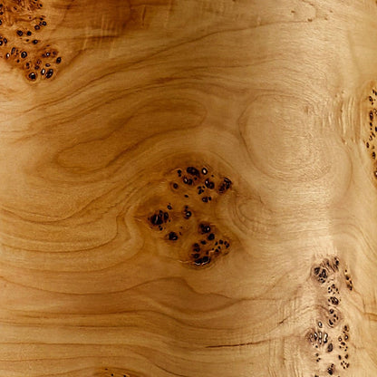 LeuchtNatur Stehleuchte Holzfurnier Stehlampe Columna von LeuchtNatur | Handgemacht in Pappel Maser