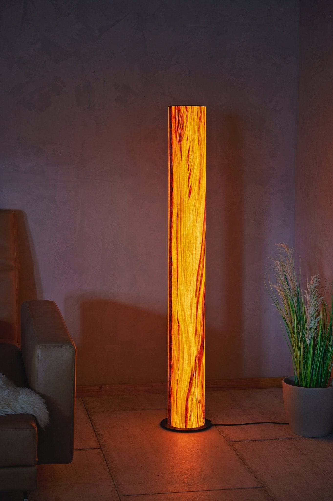 LeuchtNatur Stehleuchte Lucerna Stehlampe Nussbaum satin