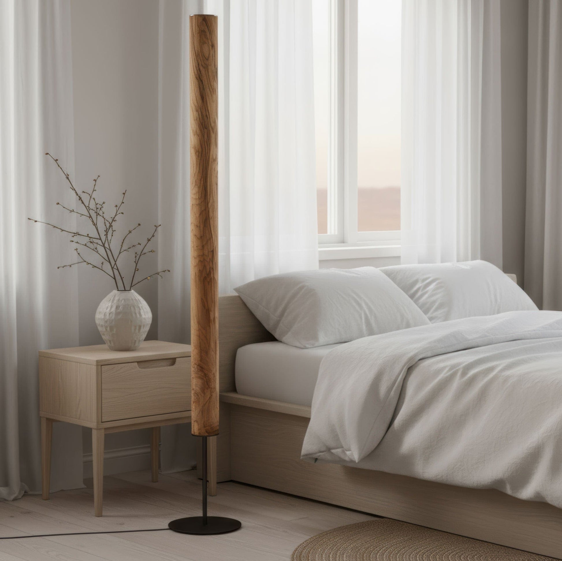 LeuchtNatur Stehleuchte Schwarz Holzfurnier Stehlampe Columna von LeuchtNatur | handgemacht in Olivesche mit Stab