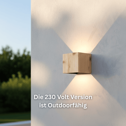 LeuchtNatur Wandleuchte Cubus Holz Wandlampe von LeuchtNatur | handgemacht in Zirbe
