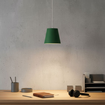 Leuchtnatur Weiß Naturlampe Konus | Pendelleuchte von LeuchtNatur Loden grün