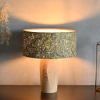 Pura Tischleuchte/Nachttischlampe