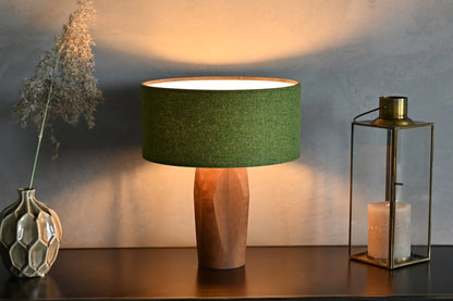 Pura Nachttischlampe Grün Nussbaum - Tischleuchte/Nachttischlampe - Leuchtnatur